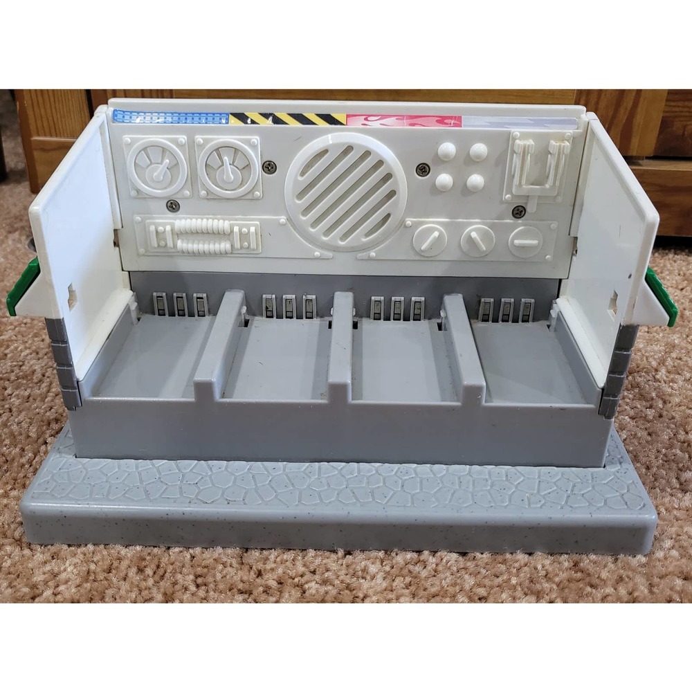 Fisher Price GeoTrax Train Depot Station 4 Remote Control Docking Station - Picture 2 of 6